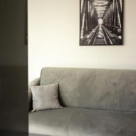 Apartment House Living *