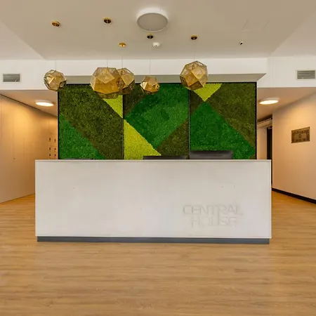 House Living Варшава