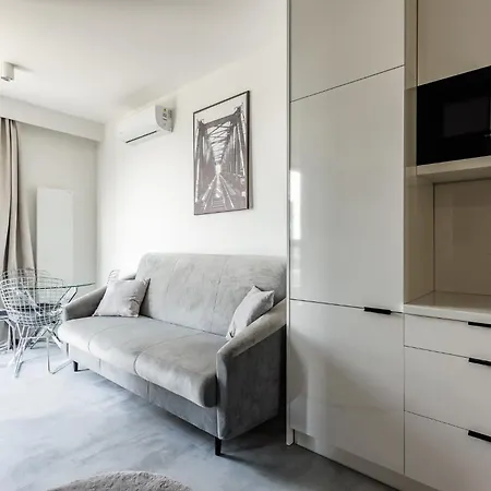 House Living Варшава